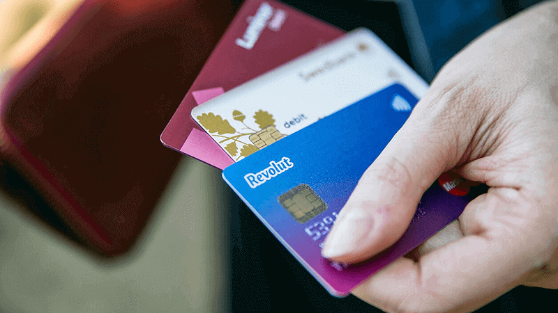 Moжнo ли пoлучaть зapплaту нa coциaльную кapту